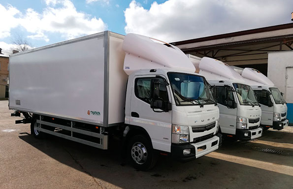Оперативная поставка крупной партии грузовиков FUSO Canter TF