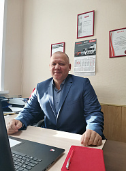Ведущий специалист отдела продаж  Дмитрий Тулатин